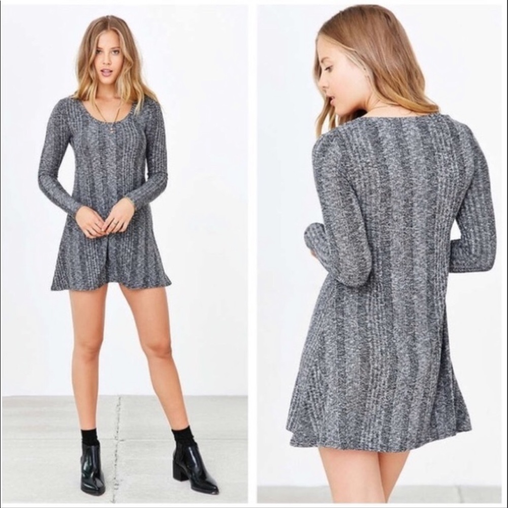 BGD URBAN OUTFITTERS long sleeve sweater dress